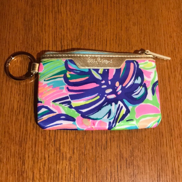 Lilly Pulitzer Handbags - Lilly Pulitzer EXOTICGRDN KEY ID CARD CASE